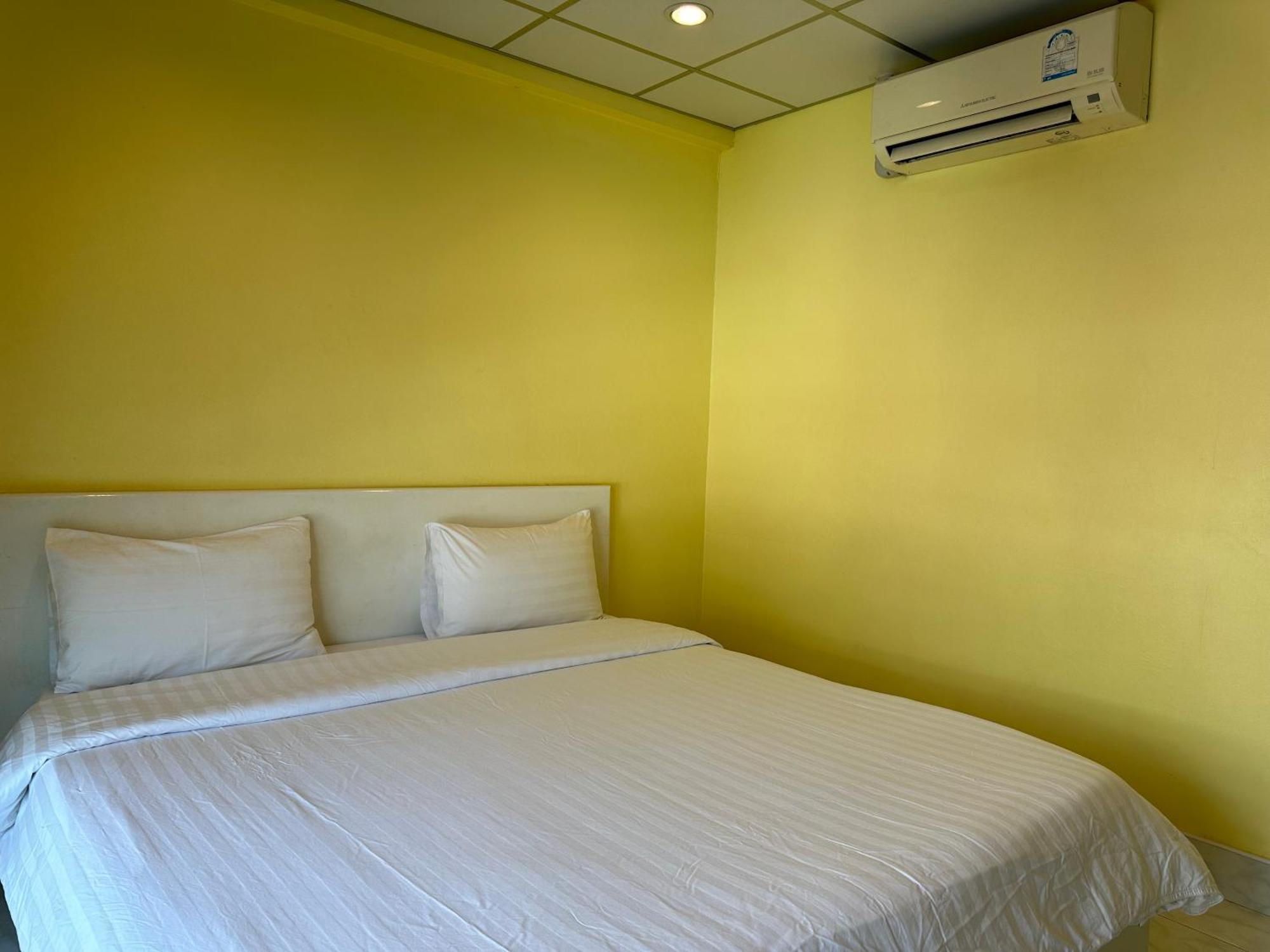 Hotel Baan Keang Talay Cha Am Cha-am Exterior foto